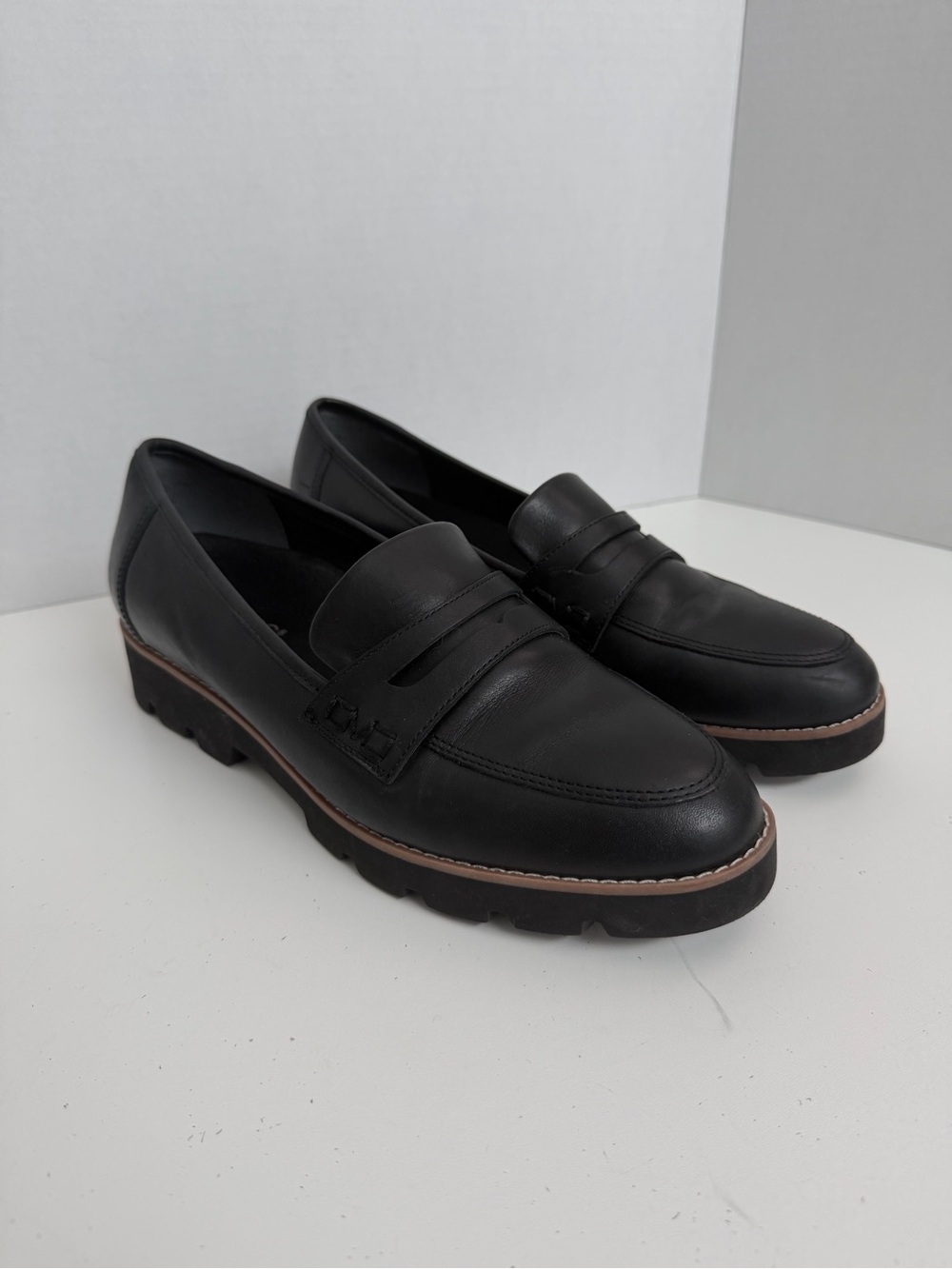 Vionic Cheryl Lug Penny Loafer Slip On Nappa Leather Comfort Work Career Black